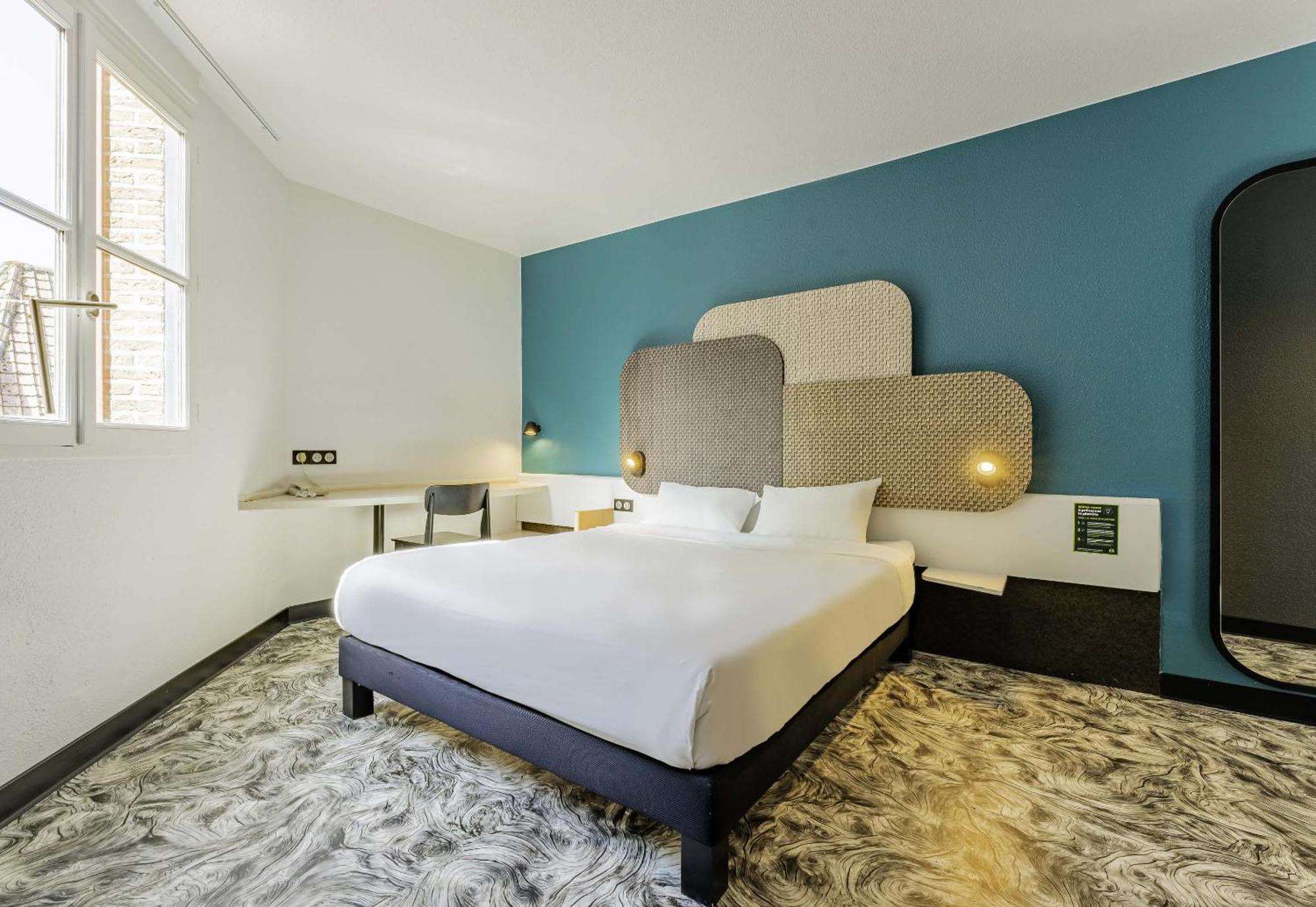 B&B Hotel Arras Centre Les Places Exterior foto