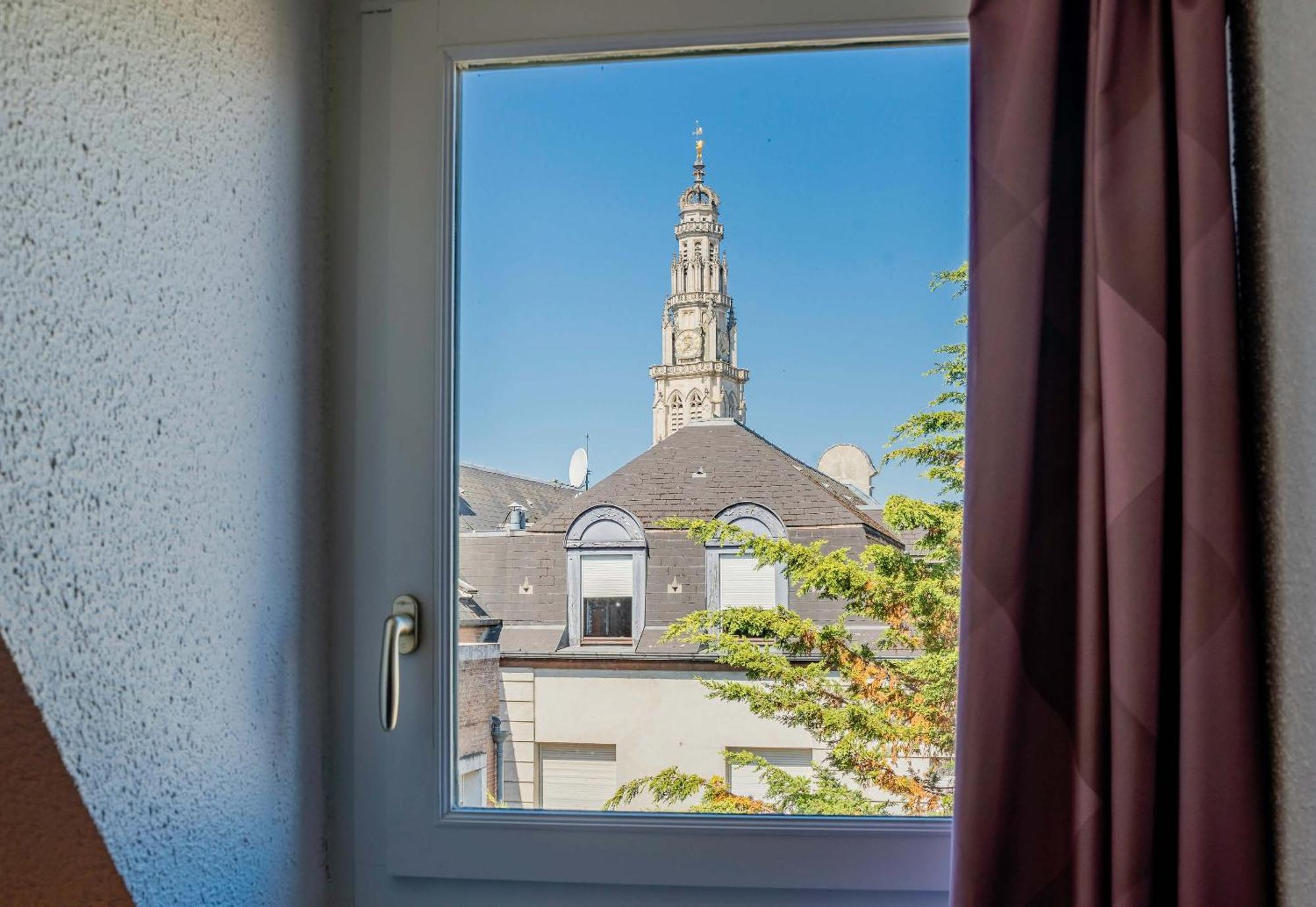 B&B Hotel Arras Centre Les Places Exterior foto